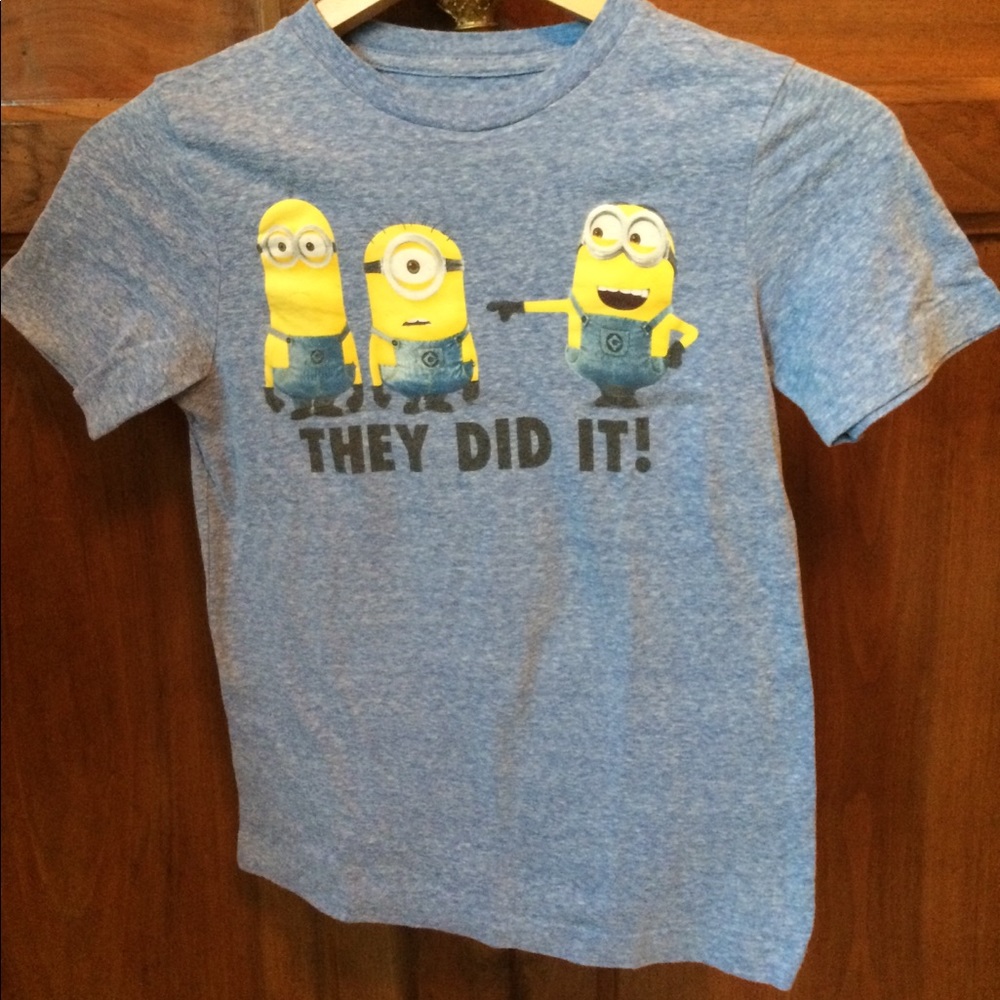 BOYS DISPICABLE ME SHIRT